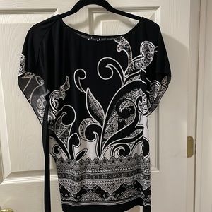 Medium Black and White Blouse